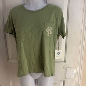 NWT Green Aloha T-Shirt
